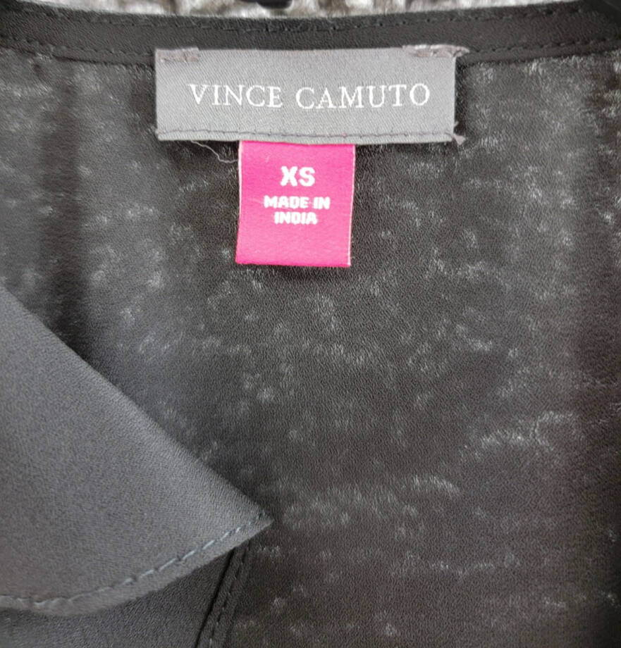 Vince Camuto Ruffle Blouse Women's XS Rich Black V-Neck Sleeveless Pullover