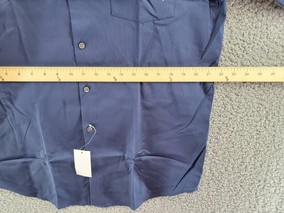 Van Heusen Stain Shield Regular Fit Dress Shirt Men's 15-15.5 34-35 Navy L/S