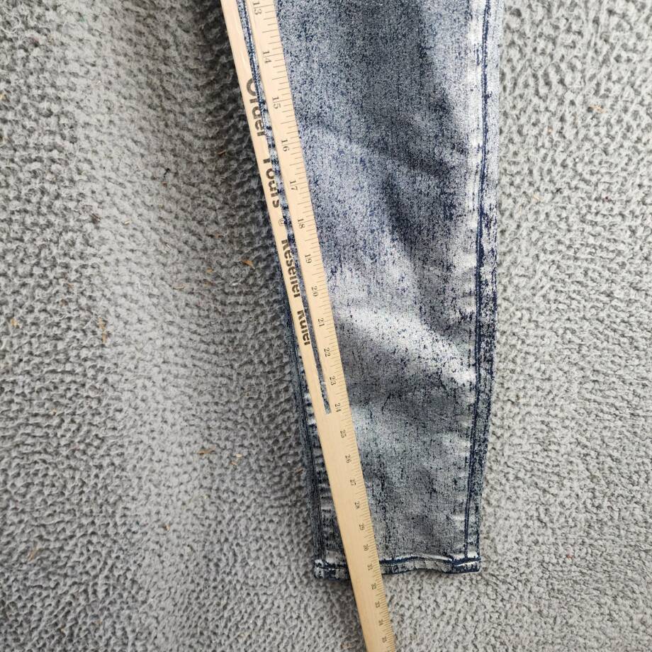 MONFRÈRE Greyson Skinny Fit Jeans Men's 32 Silver Haze Denim Button Zip Closure
