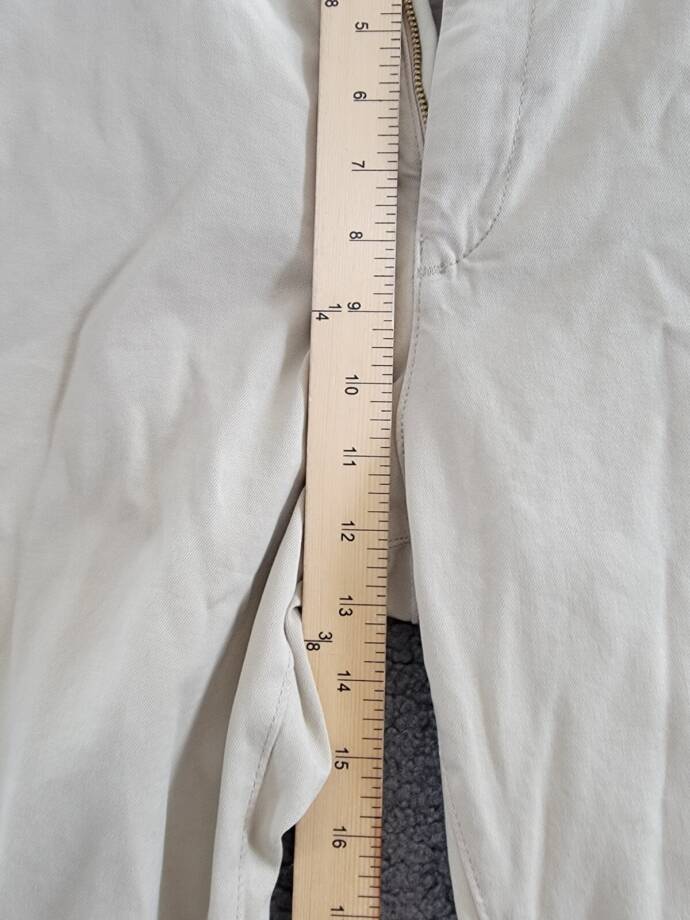 AG Caden Straight Pants Women's 31 Cream Froth Solid Pockets Button Zip Closure