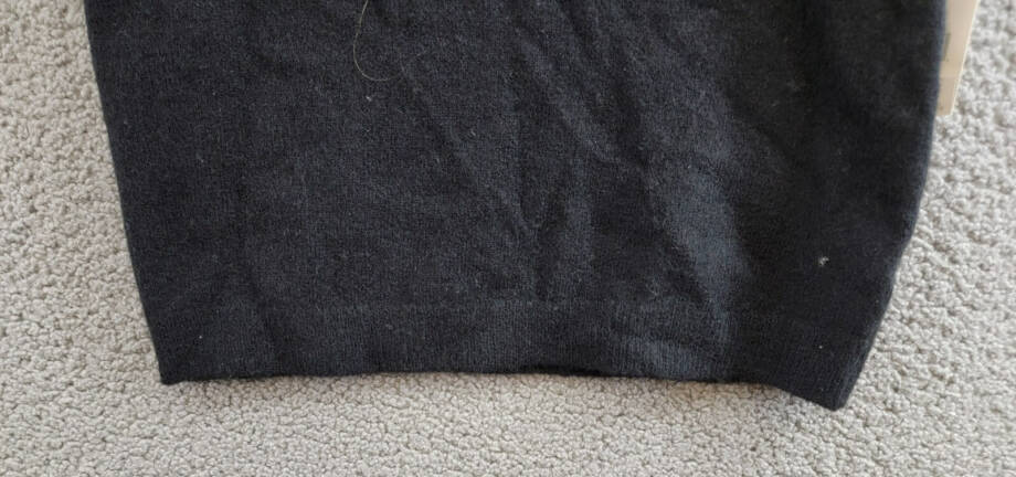 Velvet by Graham & Spencer Layton Rhinestone Top Women's M Black Wool Blend S/S