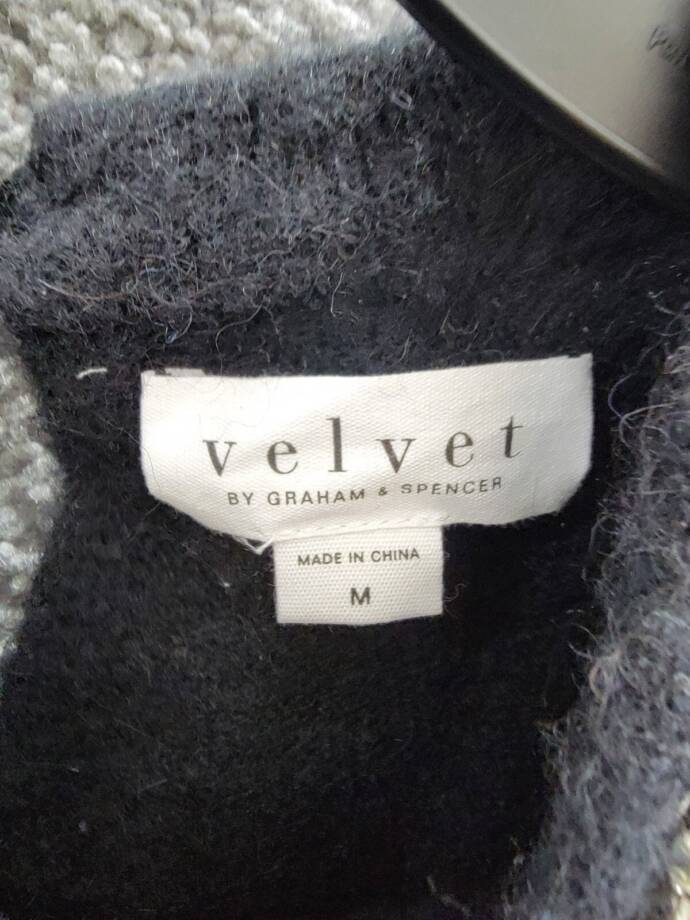 Velvet by Graham & Spencer Layton Rhinestone Top Women's M Black Wool Blend S/S