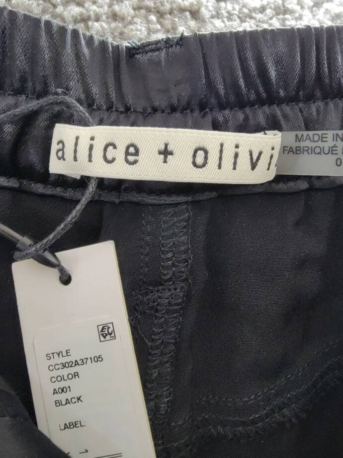 Alice + Olivia Joette Satin Wide Leg Cargo Pants Women's 0 Black Button Zip