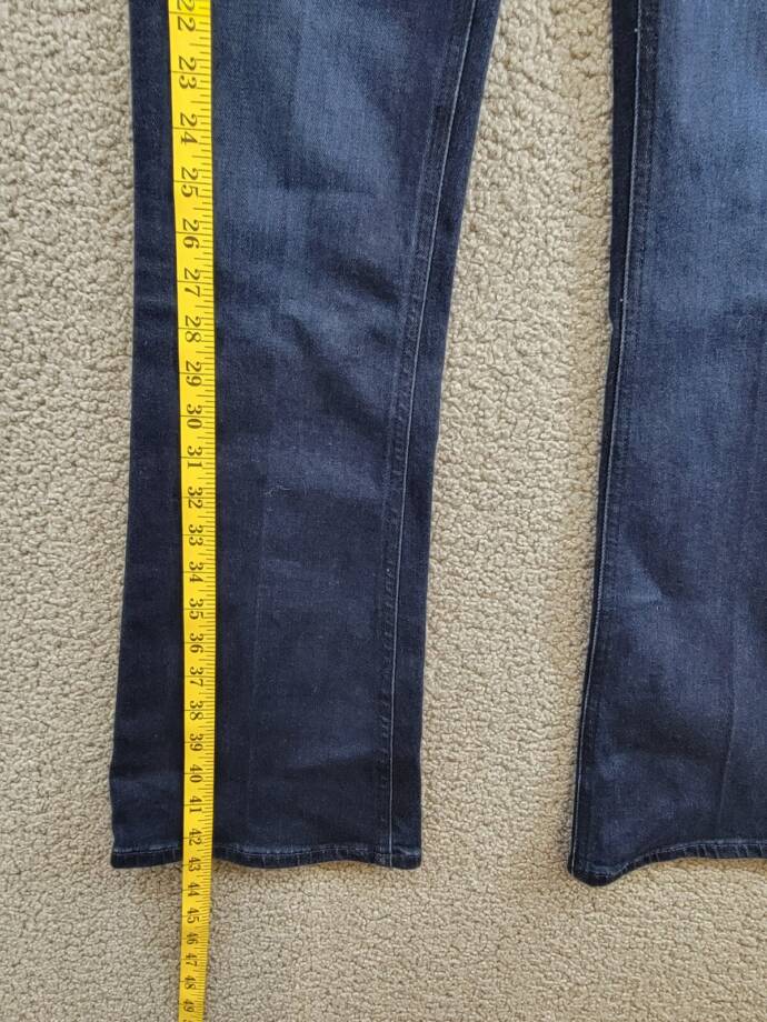 Paige Laurel Canyon High Rise Flare Jeans Women's 26 Manifesto Denim Button Zip
