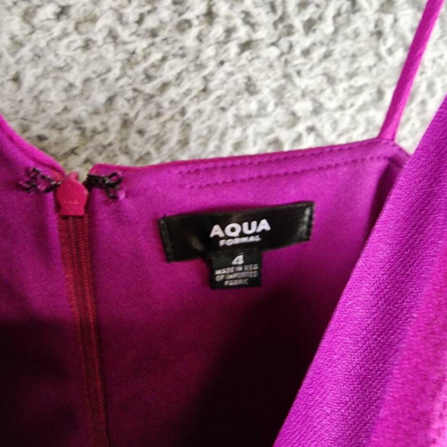 AQUA Asymmetric Overlay Crepe Gown Women's 4 Orchid V-Neck Back Zip Closure