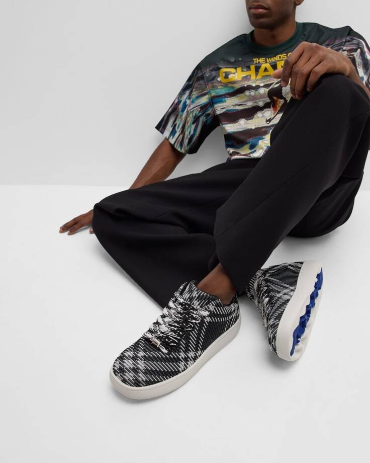 Burberry Check Knit Low-Top Sneakers Men's 41/8US Black Round Toe Lace Up