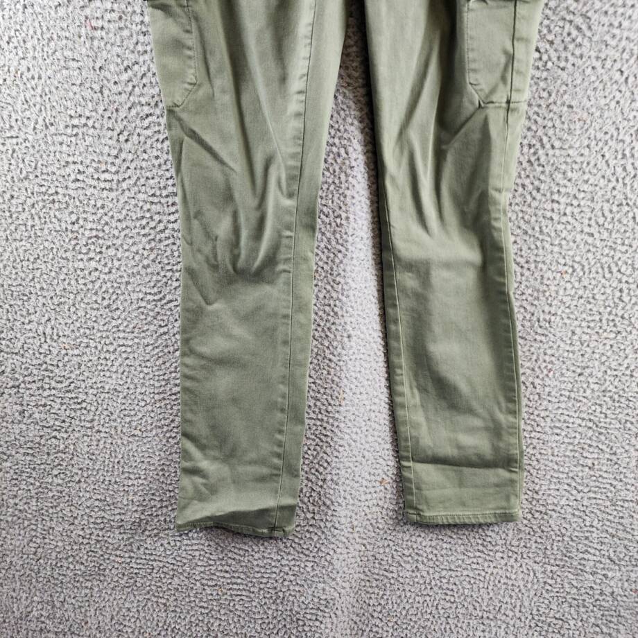 Paige Jolie Skinny Cargo Pants Women's 24 Vintage Ivy Green Zip/Button Closure
