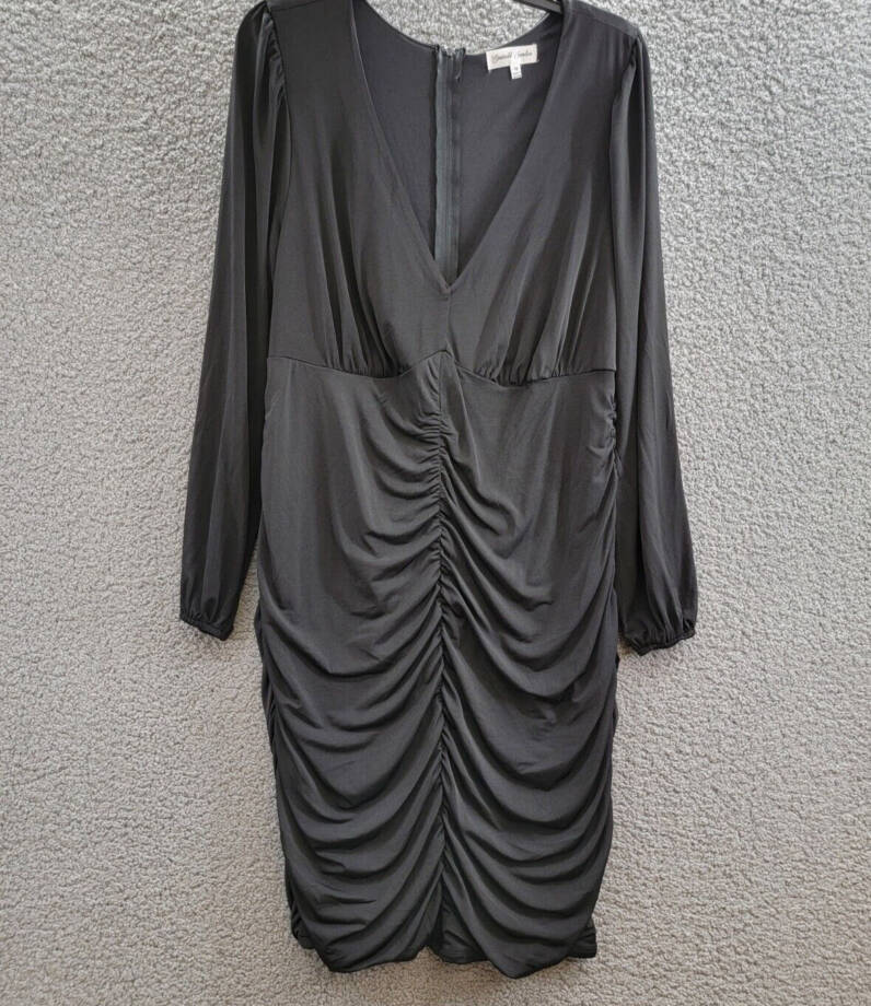 Emerald Sundae Trendy Plus Size Ruched Bodycon Dress Women's 18 Black Back Zip