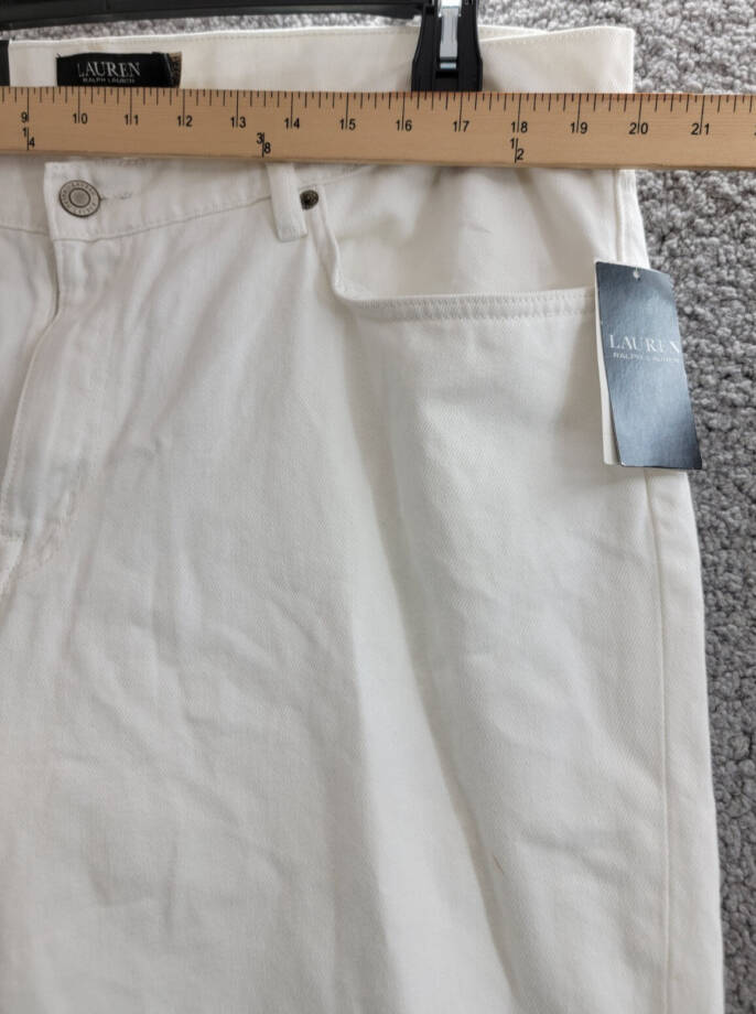 Lauren Ralph Lauren Relaxed Tapered Ankle Jeans Women's 16 White Wash Zip Fly~