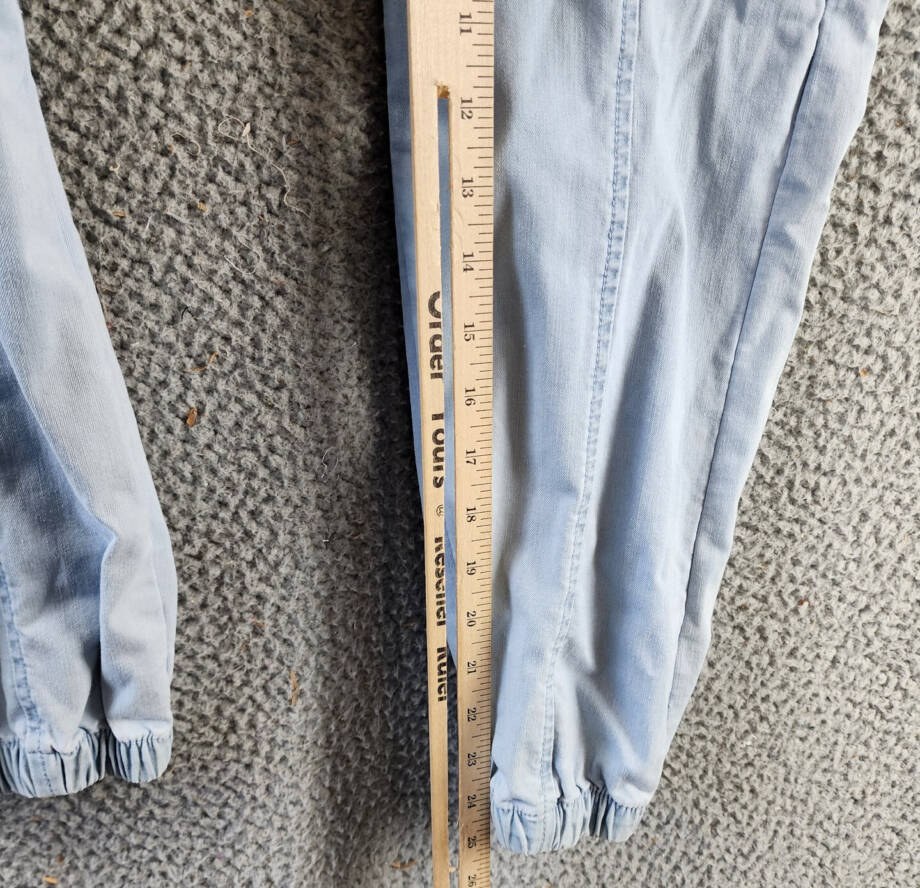 Sanctuary Rebel Cropped Mid-Rise Cargo Pants Womens 27 Ultra Pale Button Closure