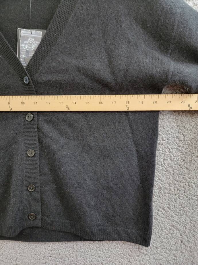 C by Bloomingdale's Cashmere V-Neck Cardigan Women's XS Black Button Closure L/S