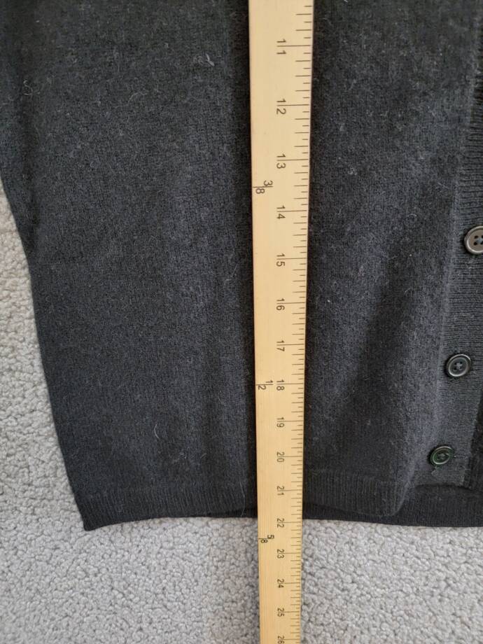 C by Bloomingdale's Cashmere V-Neck Cardigan Women's XS Black Button Closure L/S