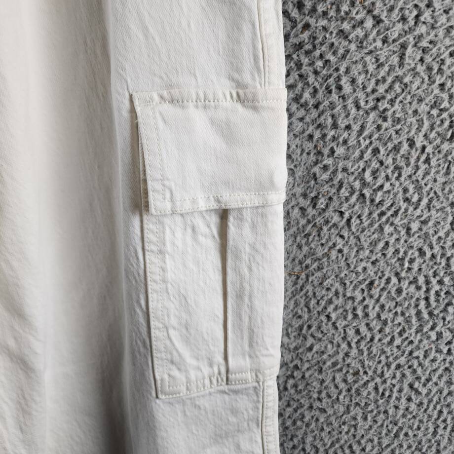 Rebecca Minkoff Cargo Pants Women's 27 Alabaster High Rise Zip/Button Closure