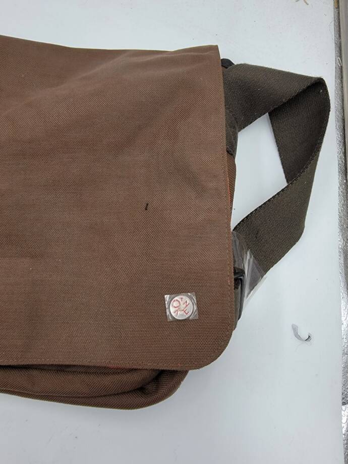 Token Astor Shoulder Bag Women's Medium Brown/Orange Buckle Closure Adjustable
