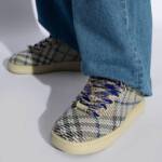 Burberry Check Knit Low Top Sneakers Men's 41/8US Lichen Multi Lace Up Closure