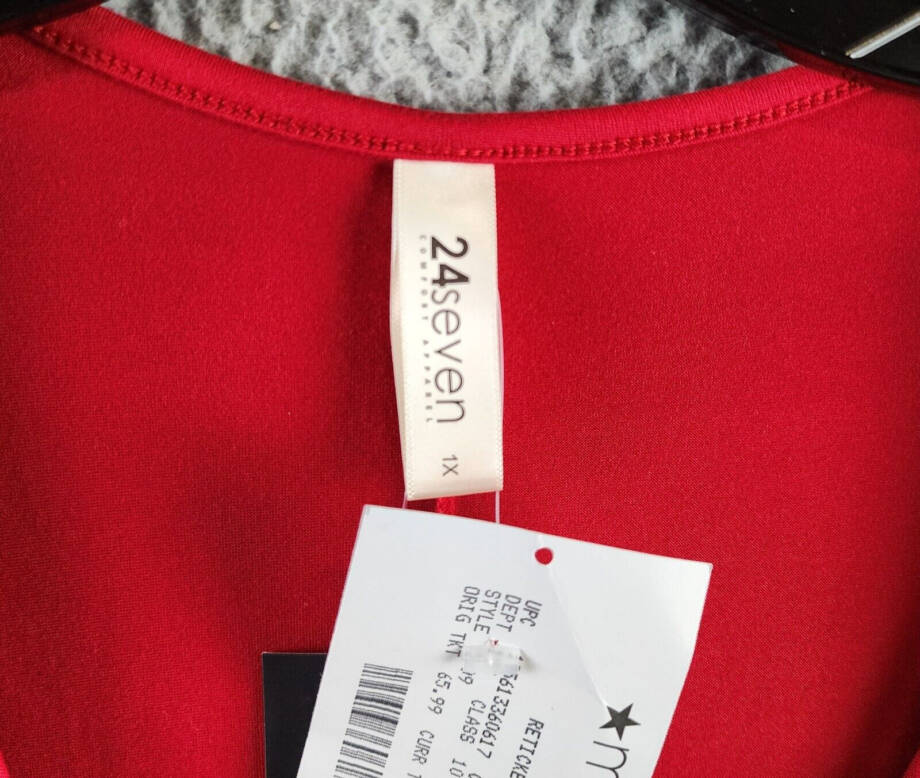 24seven Comfort Apparel Plus Size Wrap Dress Women's 1X Red 3/4 Sleeve Pullover