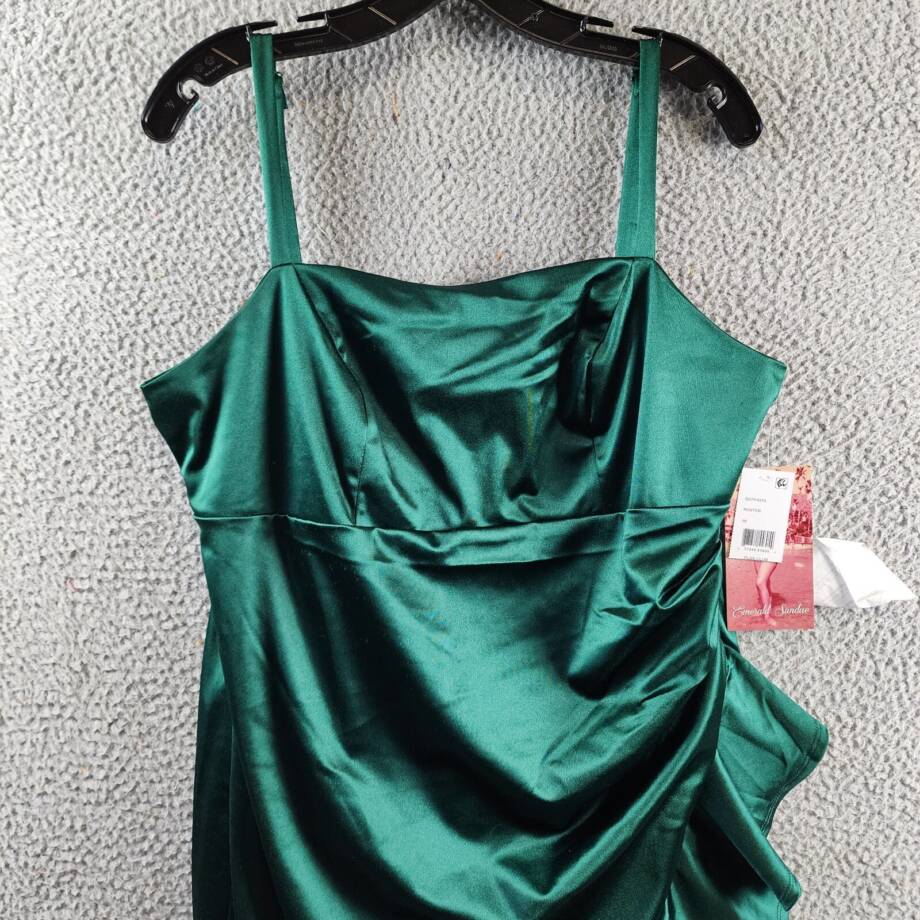 Emerald Sundae Trendy Plus Size Ruffled Midi Dress Women's 18 Hunter Sleeveless~