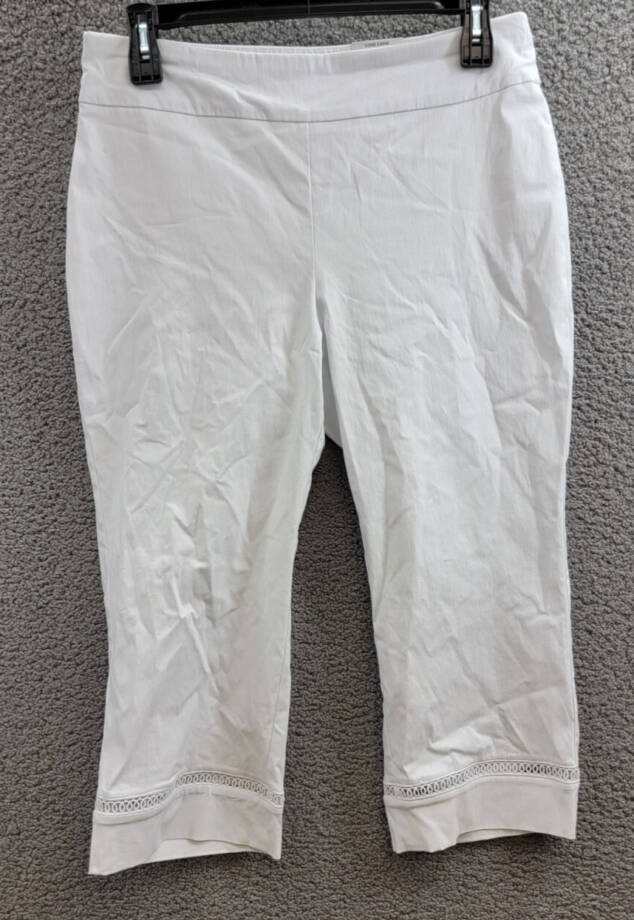 JM Collection Plus Size Lace-Inset Pull-On Style Capris Women's 1X Bright White~