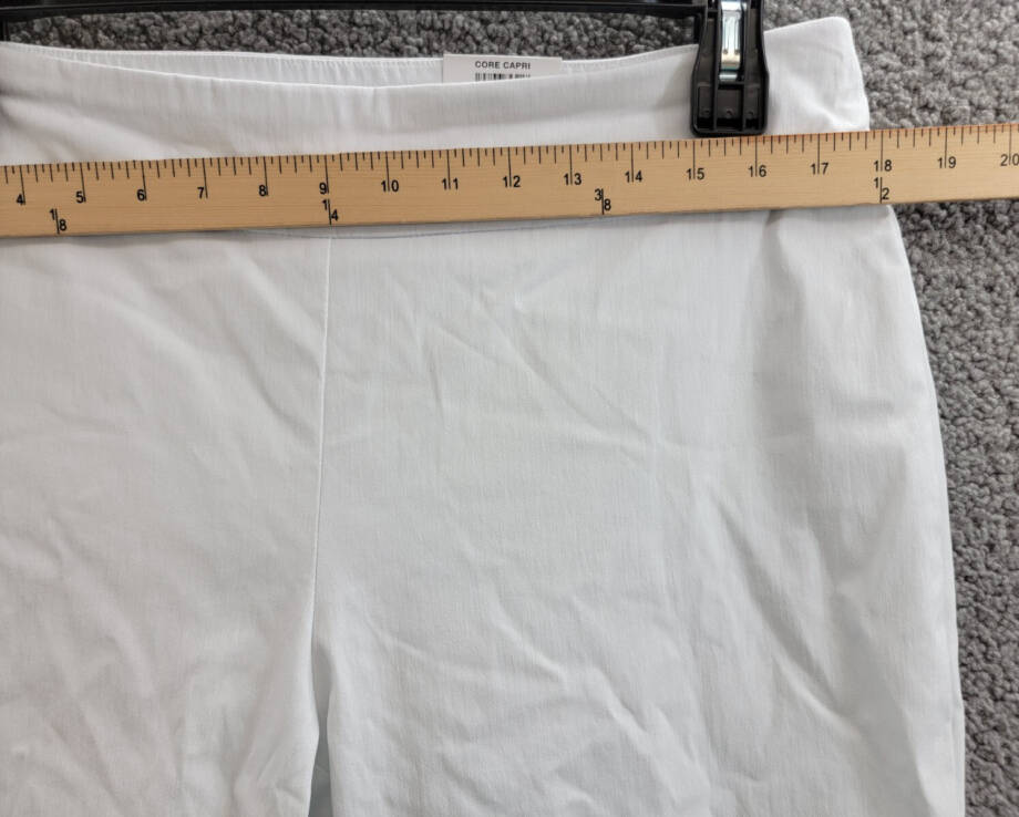 JM Collection Plus Size Lace-Inset Pull-On Style Capris Women's 1X Bright White~