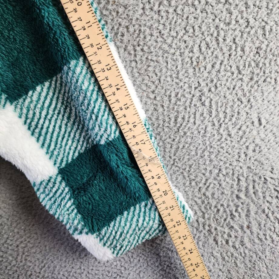 White Mark Plaid Shacket Women's 2XL Green/White Full Front Button Closure L/S