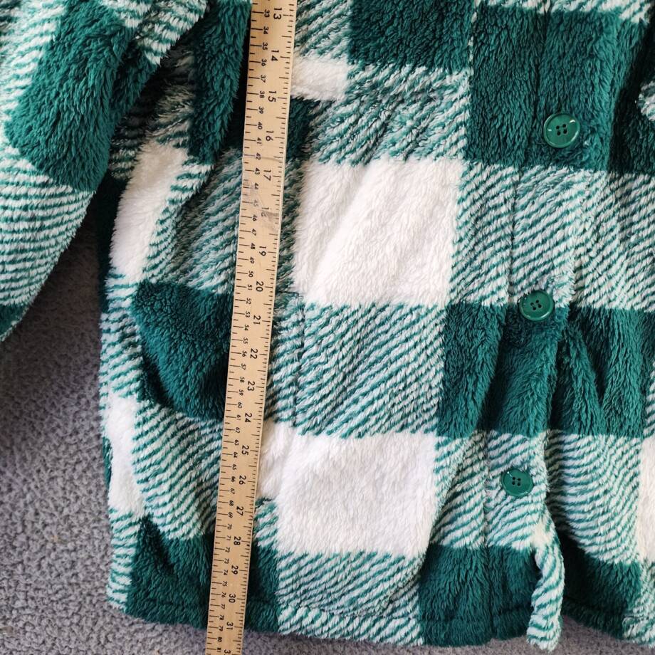 White Mark Plaid Shacket Women's 2XL Green/White Full Front Button Closure L/S