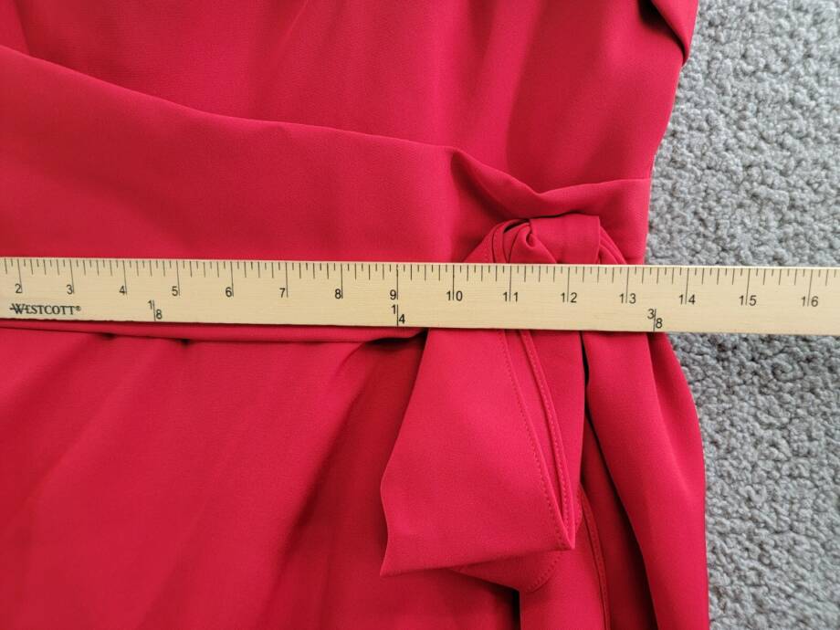 AQUA Strapless Scuba Bow Gown Women's 6 Red Solid Straight Neck Back Zip Closure