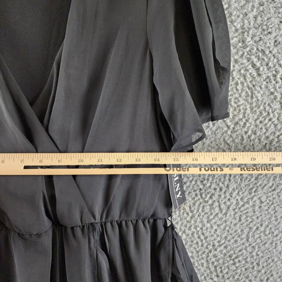 SLNY Fashions Ruffled Wrap Dress Women's 8 Black Surplice V-Neck Tie Waist S/S
