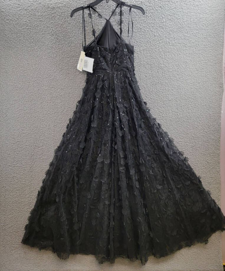 Eliza J 3D Floating Flowers Sequined Mesh Halter Gown Women's 0 Black Adjustable