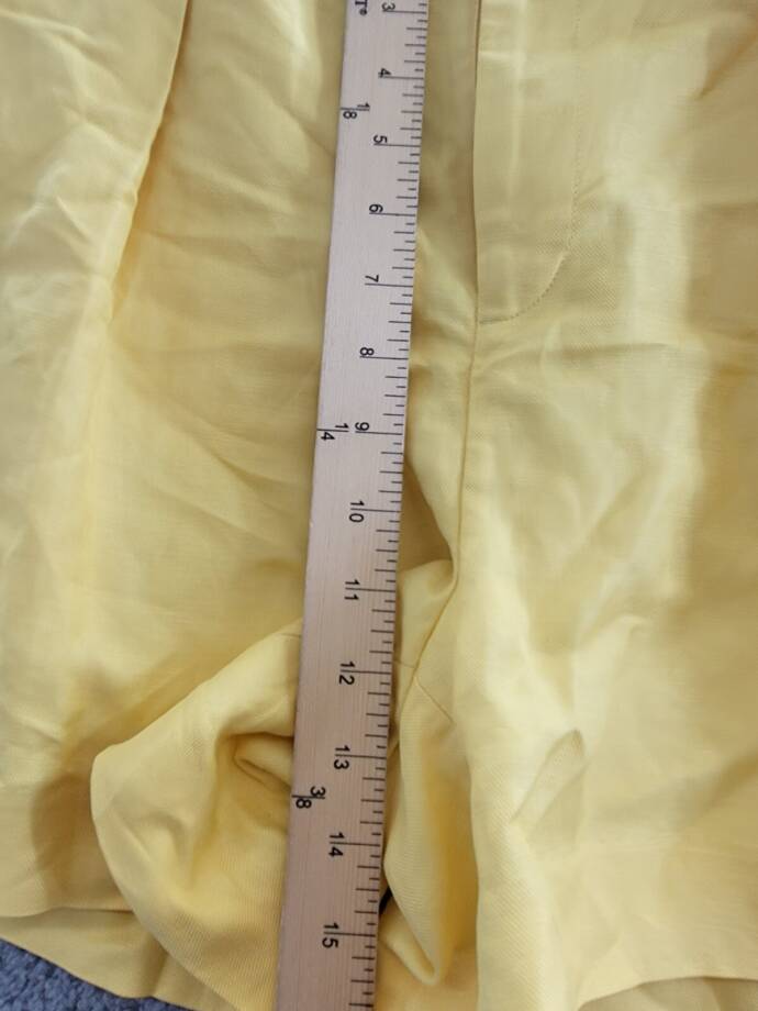 Lauren Ralph Lauren Pleated Linen Blend Shorts Women's 10 Primrose Yellow Solid