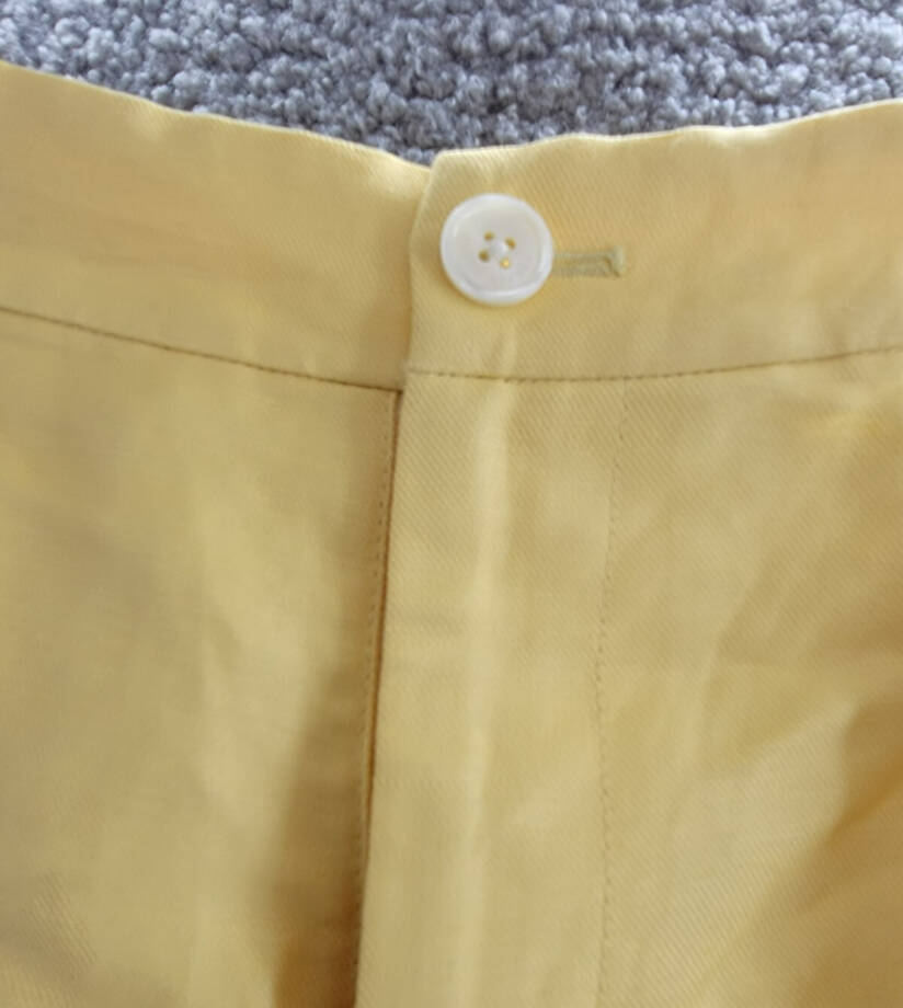 Lauren Ralph Lauren Pleated Linen Blend Shorts Women's 10 Primrose Yellow Solid