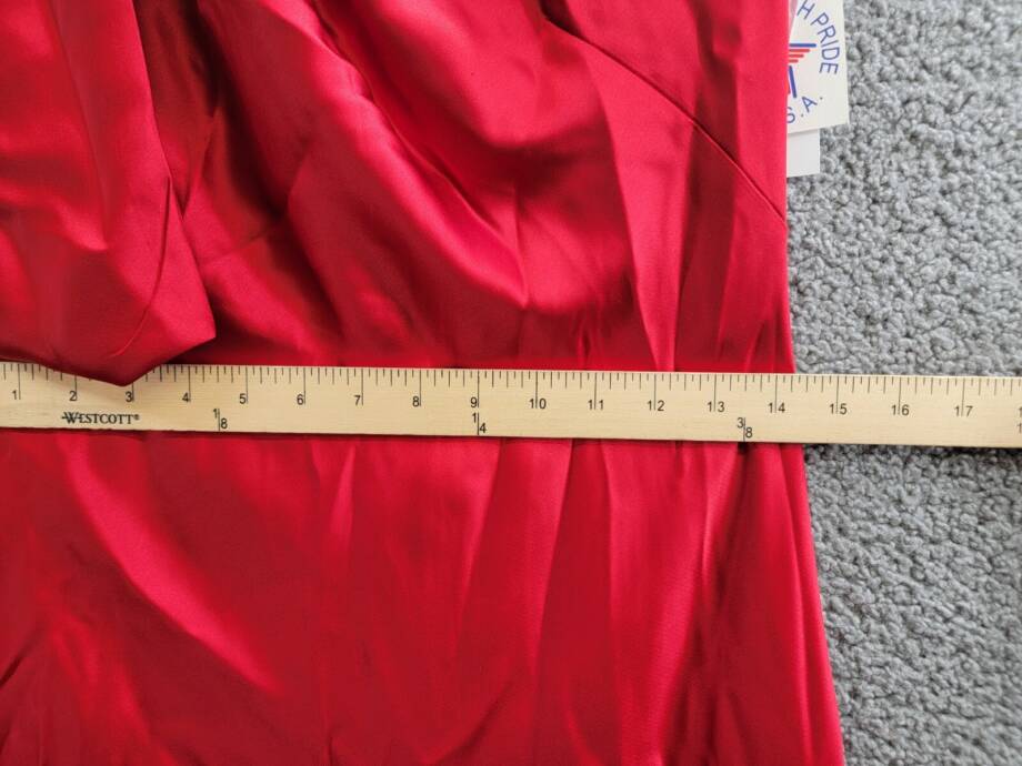 AQUA Satin One Shoulder Gown Women's 2 Red Asymmetric Neck Side Zip Closure