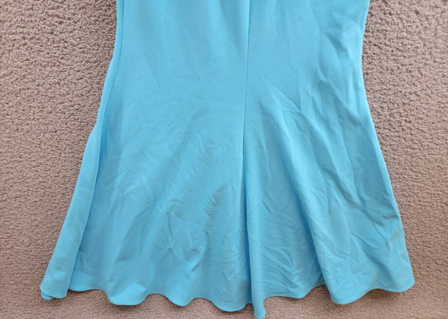 AQUA Scuba Crepe Gown Women's 4 Dark Aqua V-Neck Sleeveless Back Zip Closure