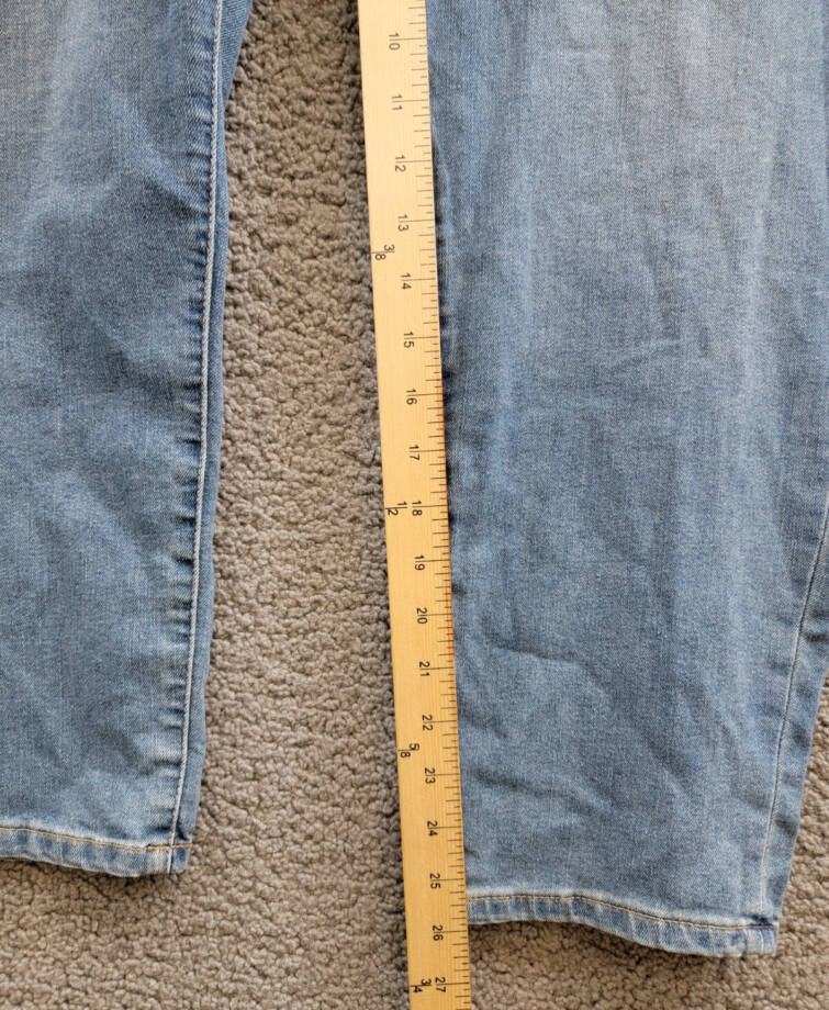Tommy Hilfiger Plus Size TH Flex Waverly Jeans Womens 22W Chesapeake Wash Button
