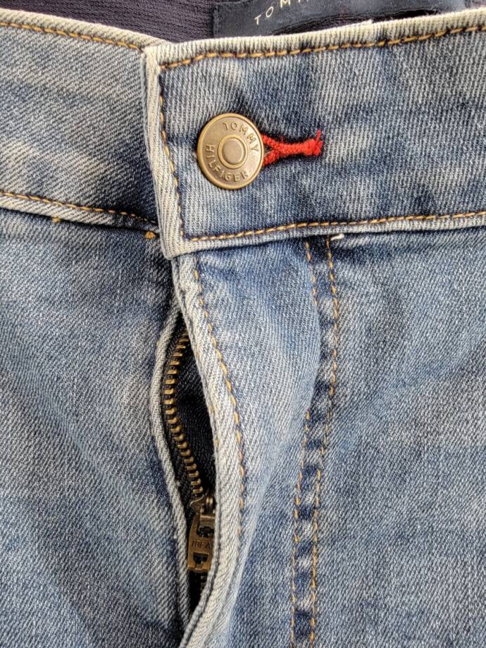 Tommy Hilfiger Plus Size TH Flex Waverly Jeans Womens 22W Chesapeake Wash Button