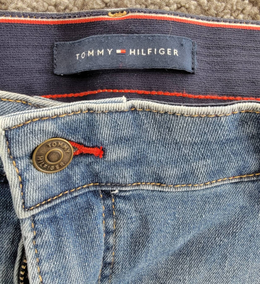 Tommy Hilfiger Plus Size TH Flex Waverly Jeans Womens 22W Chesapeake Wash Button