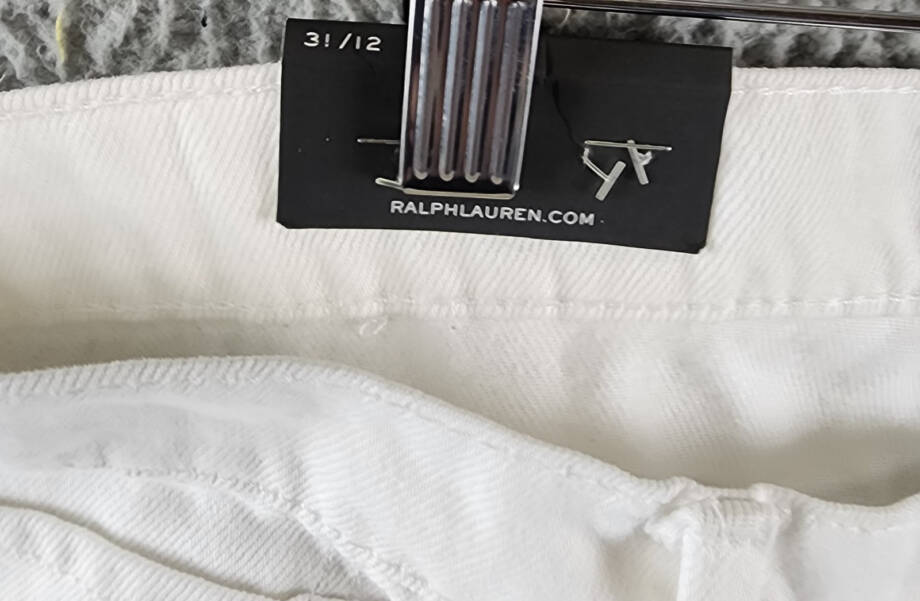 Lauren Ralph Lauren Relaxed Tapered Ankle Jeans Women's 12 White Button Closure