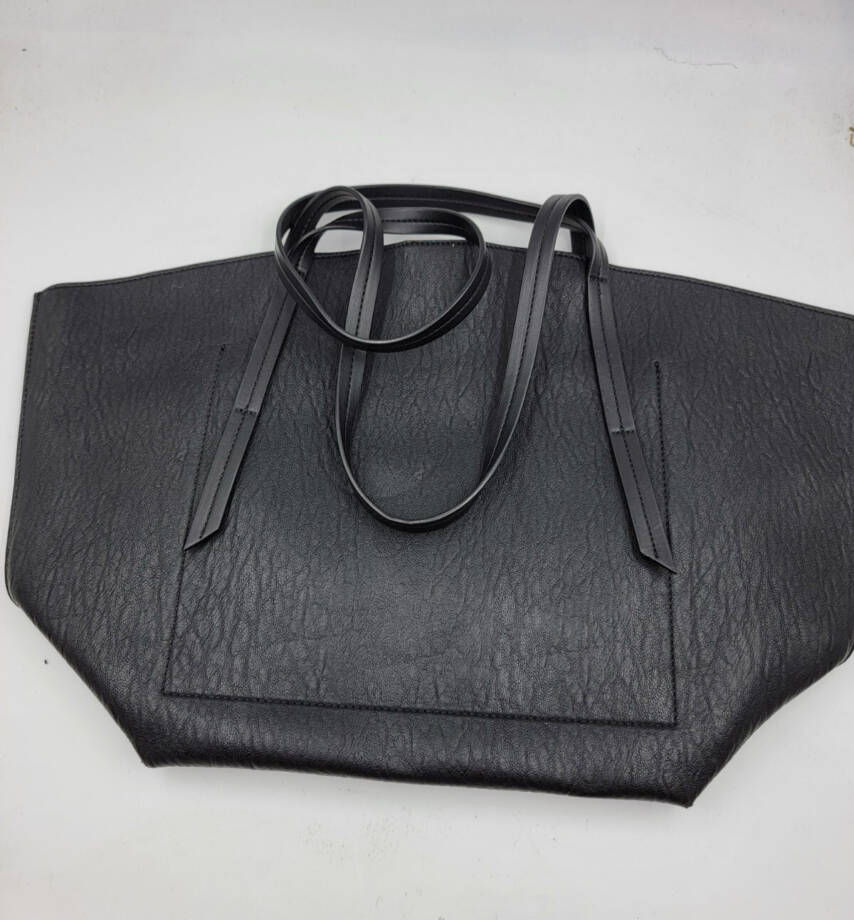 DKNY Lyda Extra-Large Tote Bag Women's Black Snap Closure