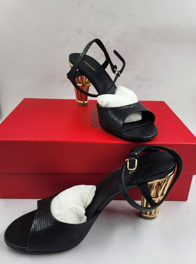Ferragamo Nikla 85 High Heel Sandals Women's 10 Black/Gold Ankle Strap Closure