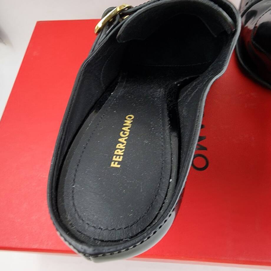 Ferragamo Anette 55 Pumps Women's 8 Black Buckled Strap Detail Square Toe SlipOn