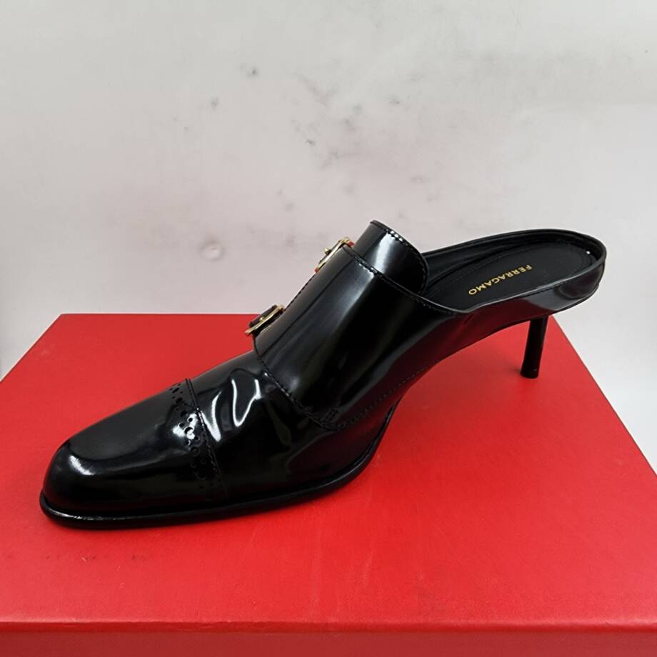 Ferragamo Anette 55 Pumps Women's 8 Black Buckled Strap Detail Square Toe SlipOn