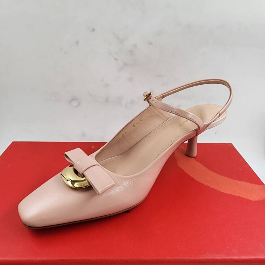 Ferragamo Ophelia Bow Slingback Pumps Women's 6.5US Pink Buckle Strap Closure