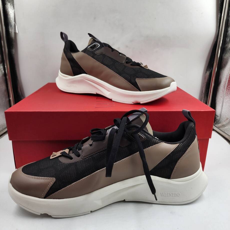 Valentino Garavani Low Top Sneakers Men's 45 Khaki Lace Up Fastening