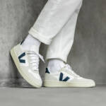 Veja V-10 B-Mesh Nautico Sneakers Women's 6US White Round Toe Lace Up Closure