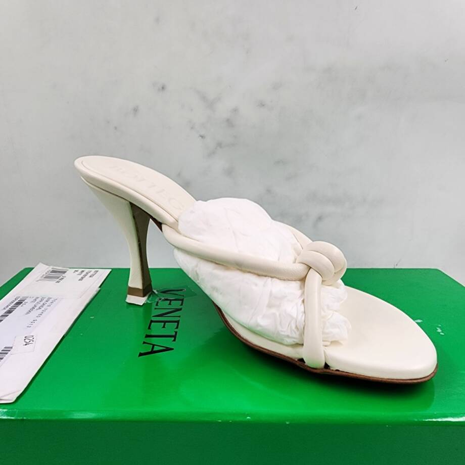 Bottega Veneta Blink 80 Leather Mules Women's 35.5/5.5 White Open Toe Slip On