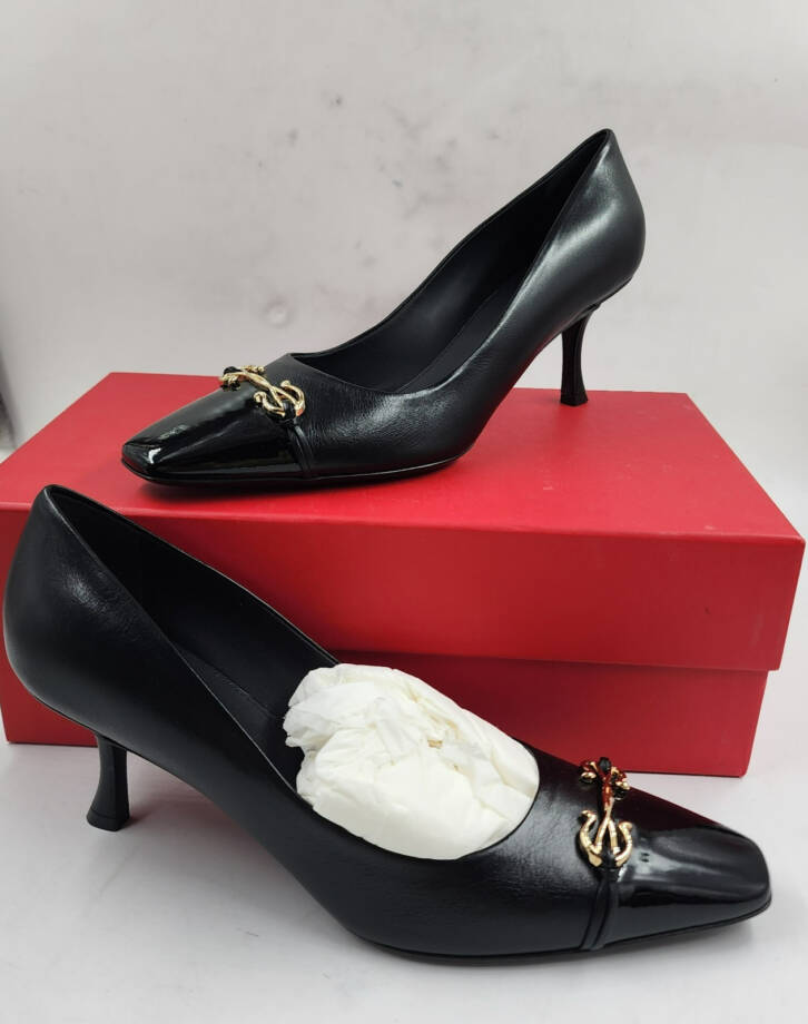 FERRAGAMO Bria Embellished Leather Pumps Women's 9 Black Pointed Toe Slip On