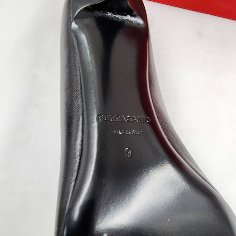 FERRAGAMO Bria Embellished Leather Pumps Women's 9 Black Pointed Toe Slip On
