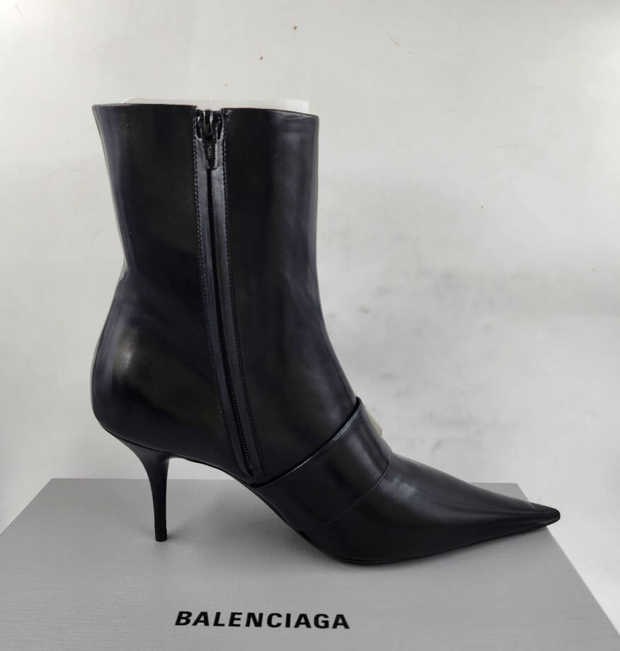Balenciaga Knife Belted M80 Booties Women's 41/11US Black Pointed Toe Side Zip
