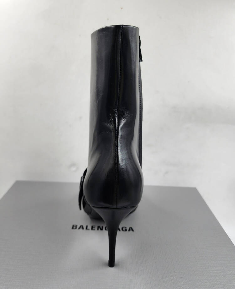 Balenciaga Knife Belted M80 Booties Women's 41/11US Black Pointed Toe Side Zip