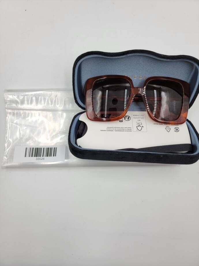 Gucci Eyewear Oversized Rectangular-Frame Sunglasses Women's O/S Brown
