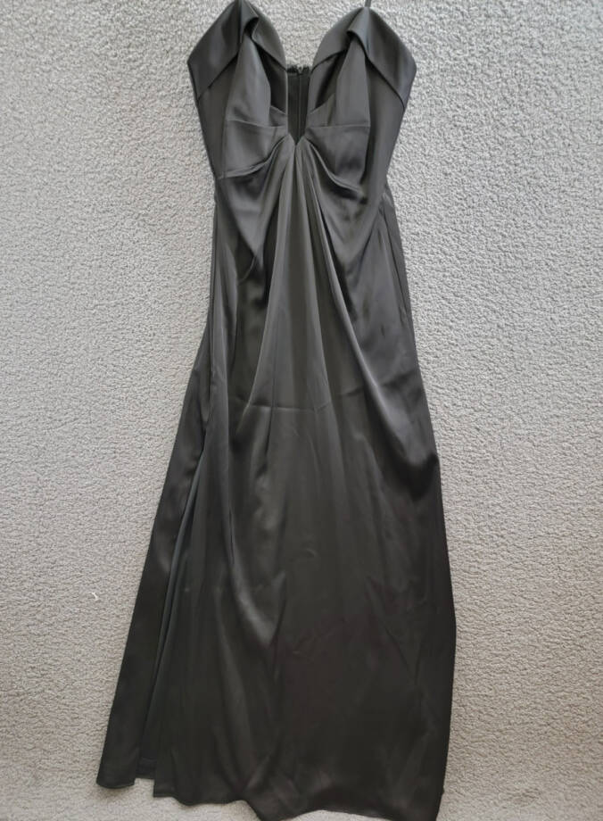 Liv Foster Strapless Gown Women's 10 Black Plunge Neck Sleeveless Back Zipped